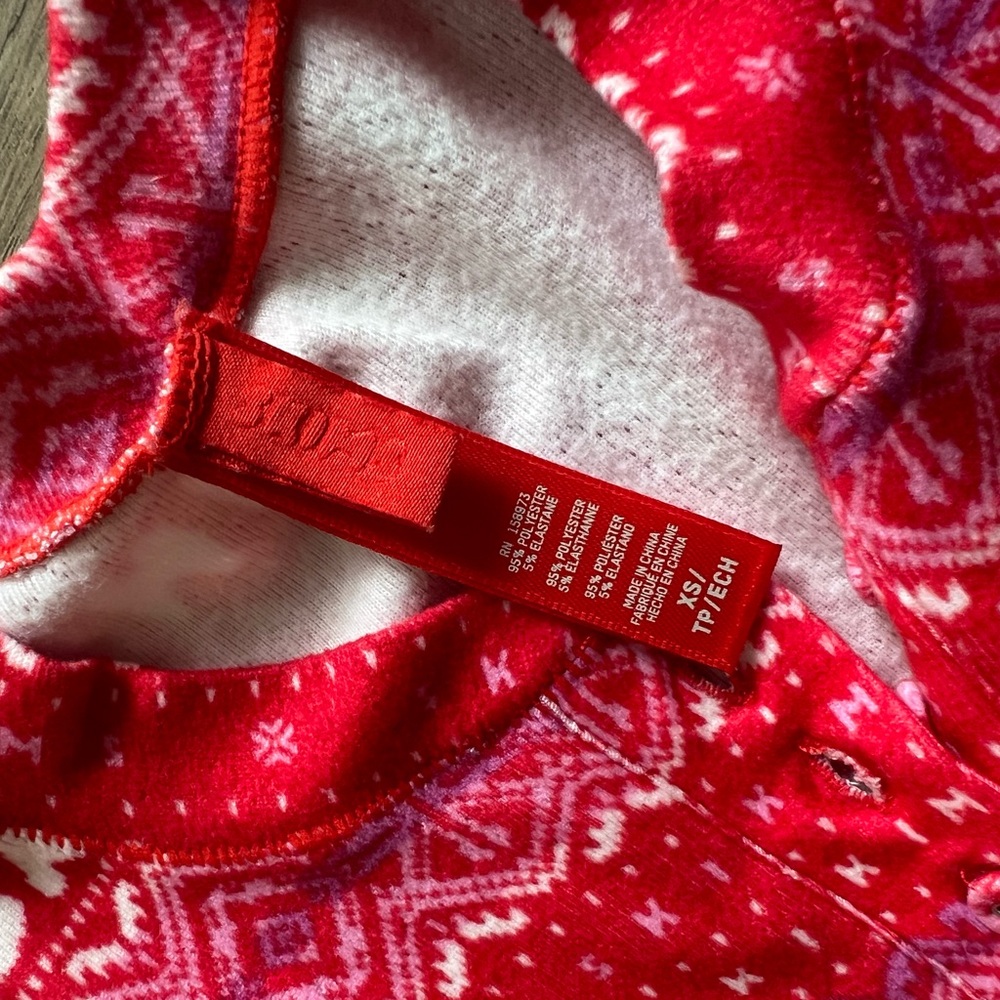 Skims top - Red Patterned - Picture 2 of 2